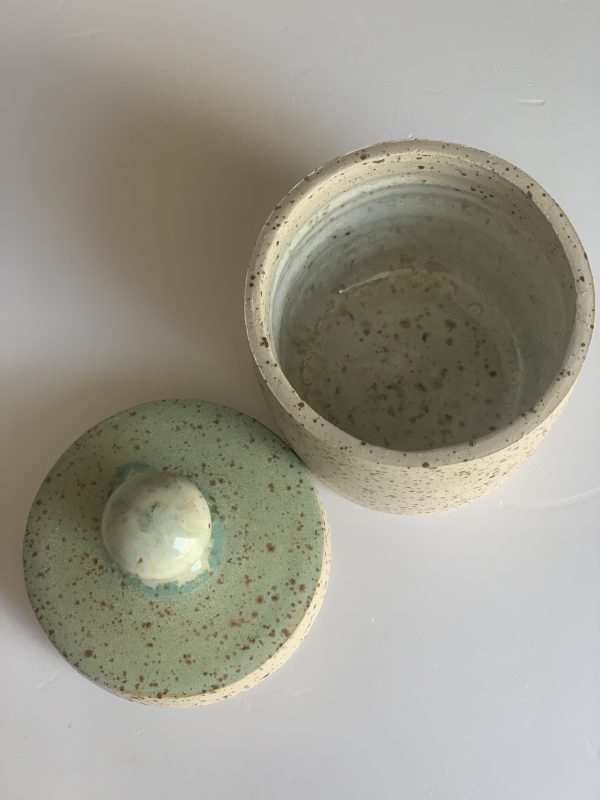 Petite boite en grès – Image 3